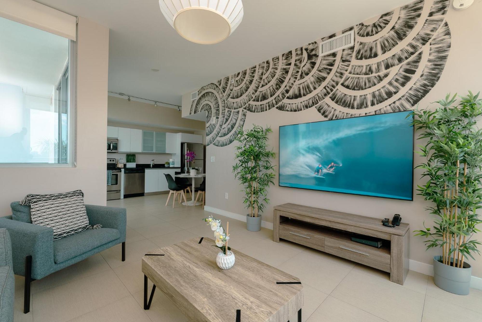 Ocean 2 Sky At Monte Carlo Miami Beach Bilik gambar