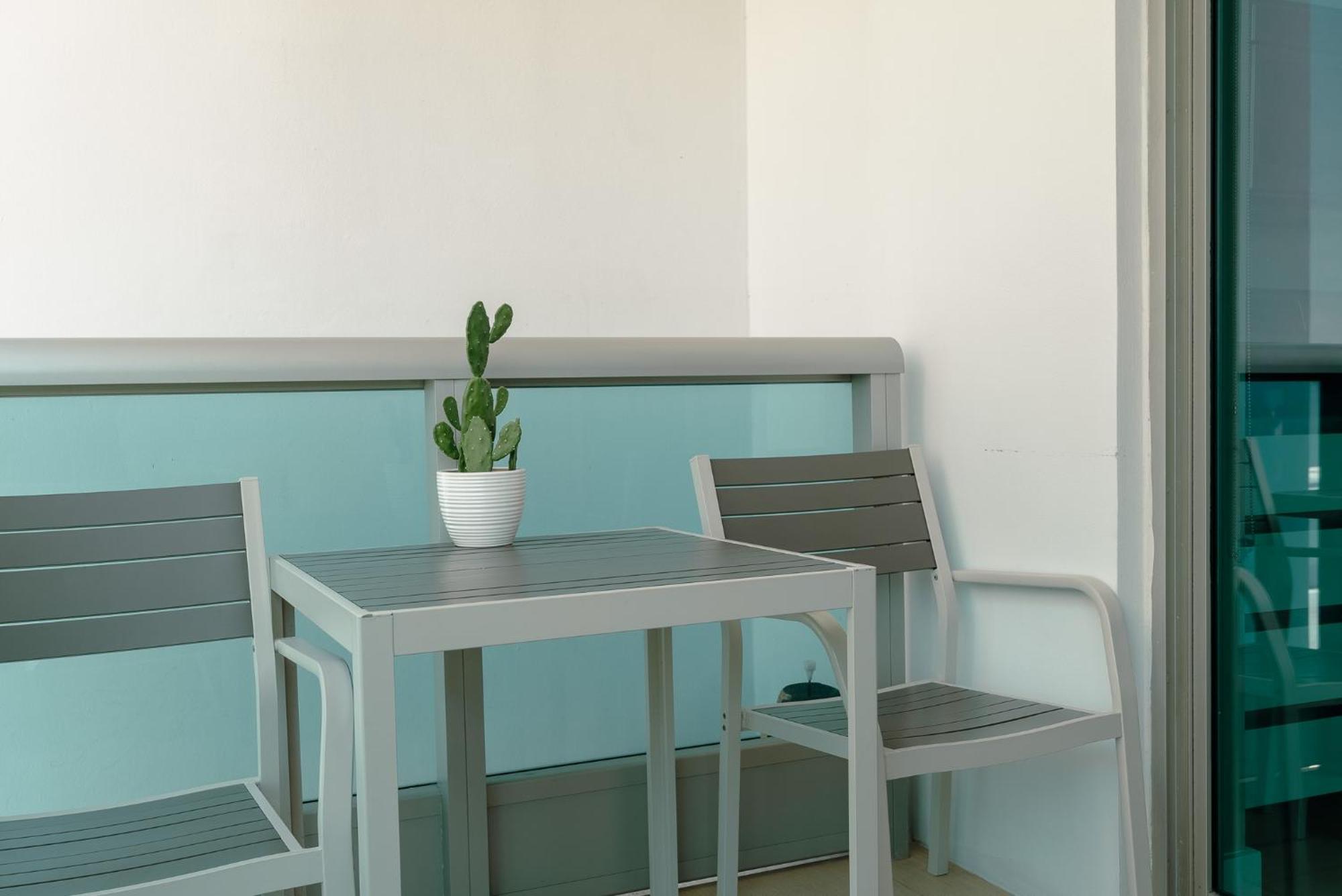 Ocean 2 Sky At Monte Carlo Miami Beach Bilik gambar